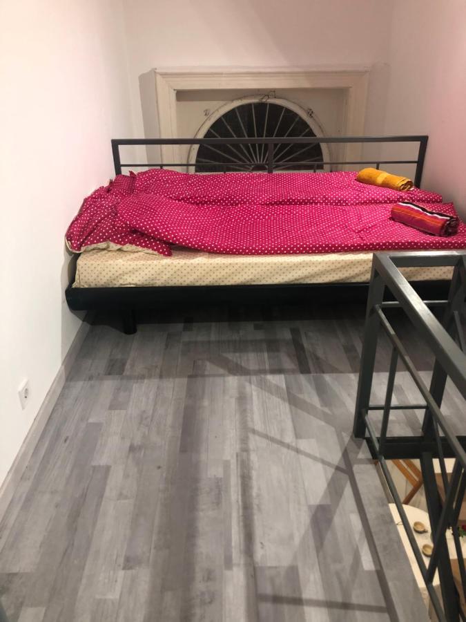 7Dab Apartment Almassy Contactless Self Check-In Будапеща Екстериор снимка